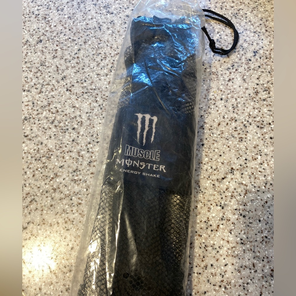 New muscle monster stretch bands